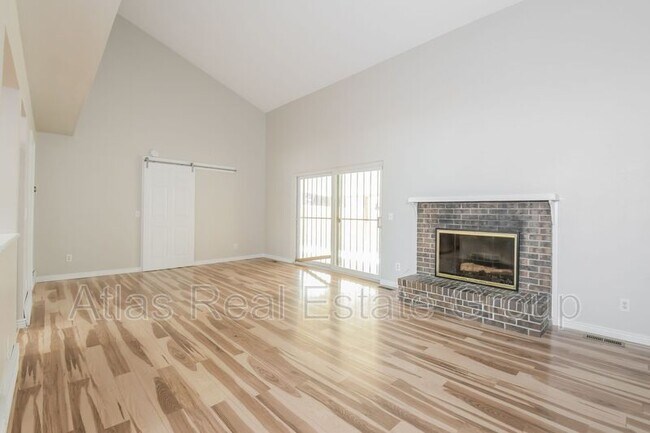 Building Photo - 16571 E Asbury Pl