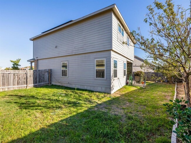 Building Photo - 464 Druse Ln