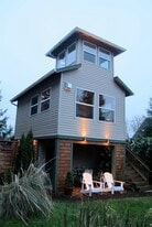 Building Photo - 3805 NE 11th Ave