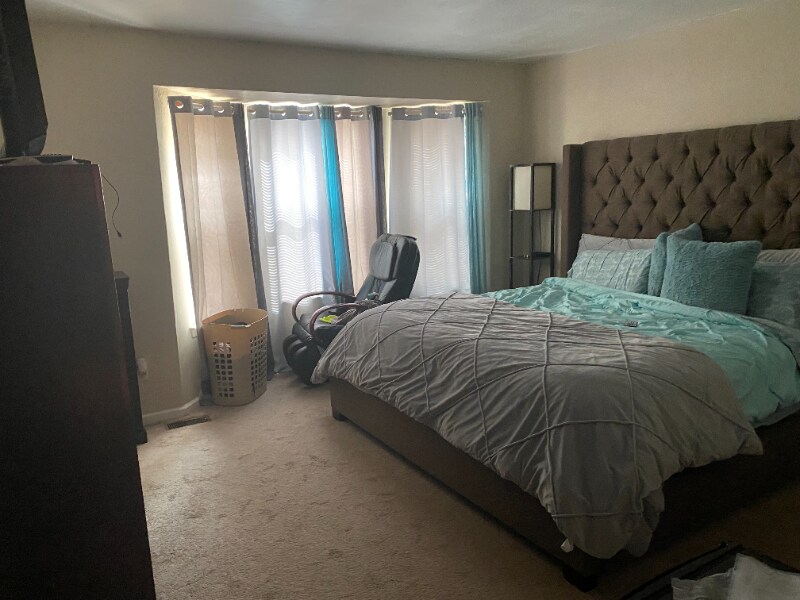 Building Photo - 4011 Ketch Dr