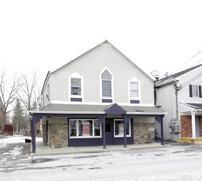 Primary Photo - 2 Church St