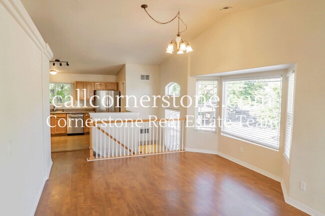 Building Photo - 1415 Madison Ridge Heights