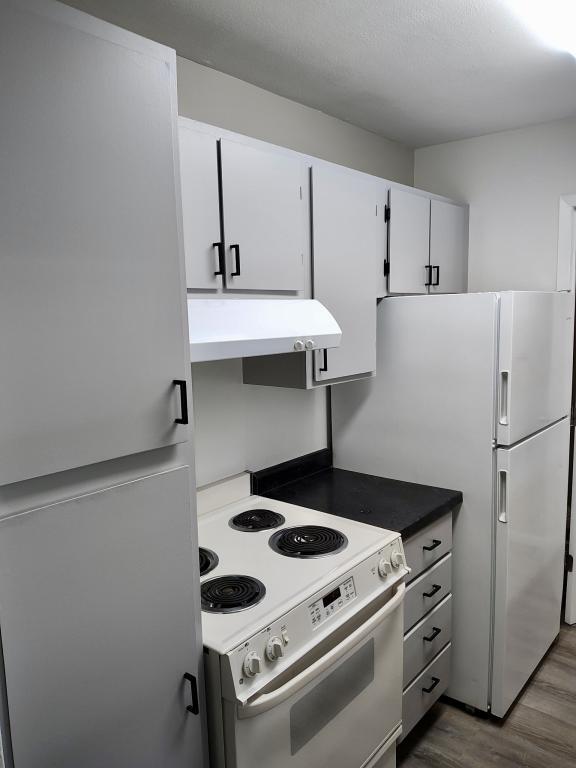 Building Photo - 3119 W Willow Knolls Dr