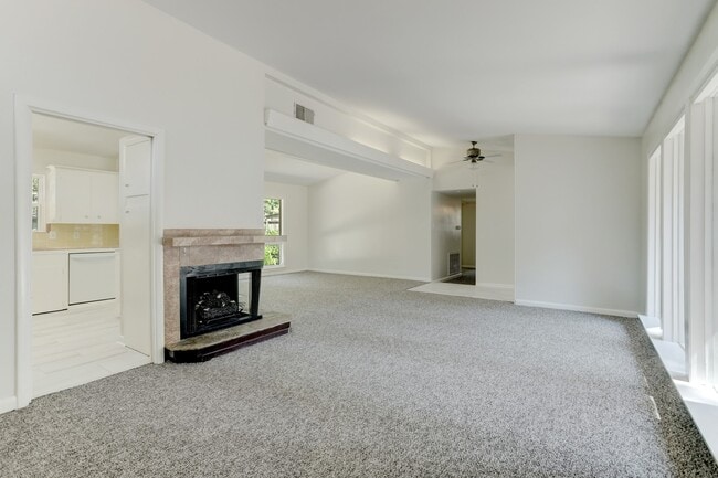 Building Photo - 10226 Ivyridge Rd