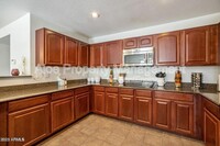 Building Photo - 45697 W Starlight Dr