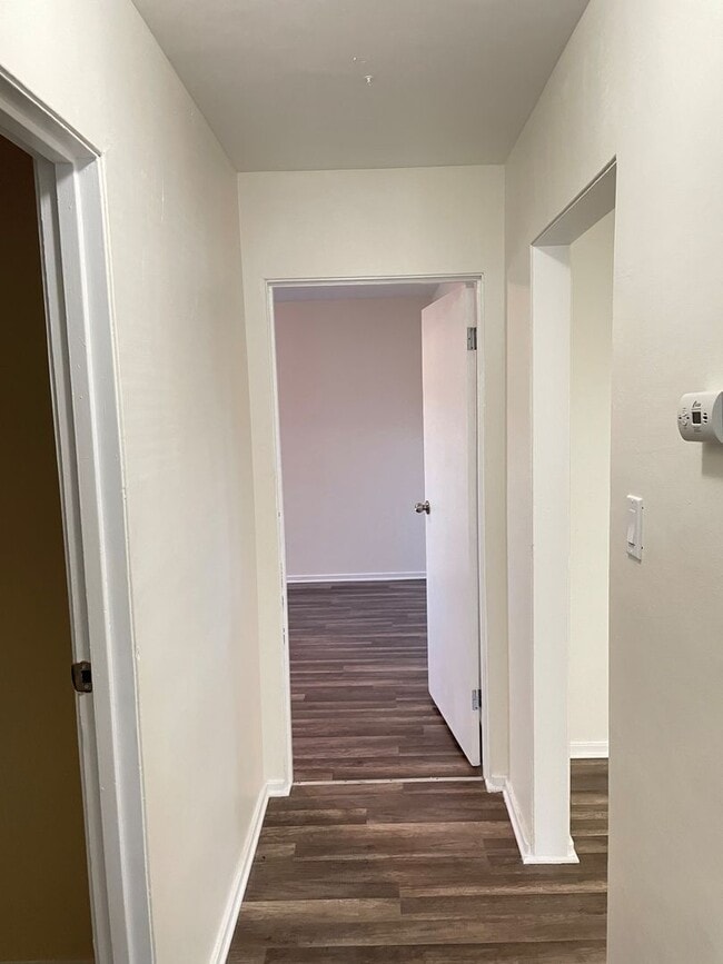 Building Photo - Coming Soon 2 Bedroom 1 Bath House