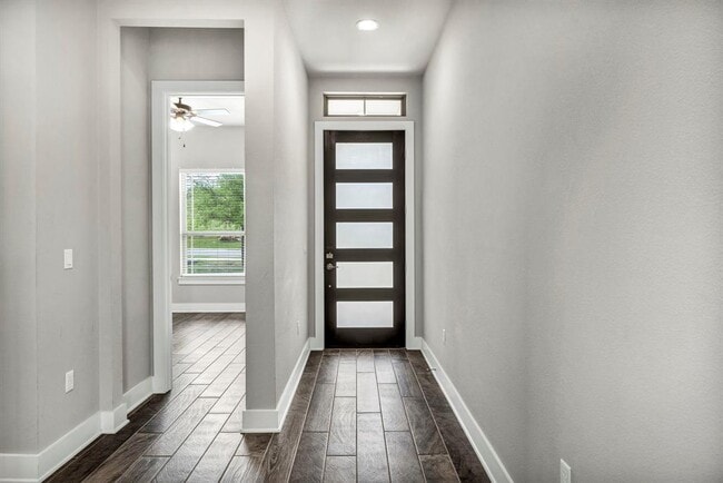 Building Photo - 12909 Mitica Dr