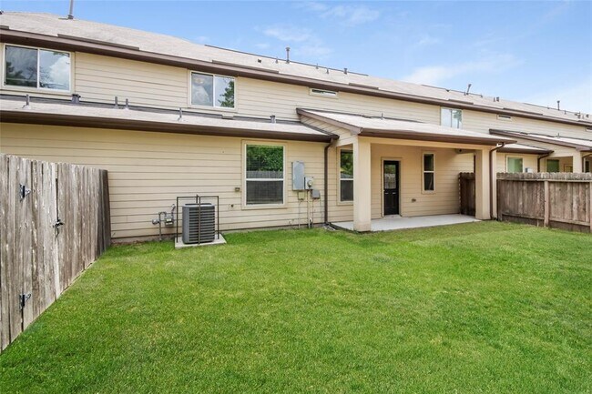 Building Photo - 9807 Piave Drive
