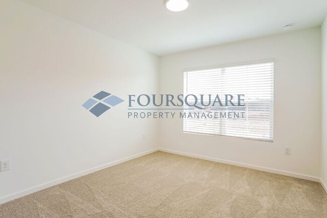 Building Photo - BRAND-NEW END-UNIT TOWNHOME in Crescent Mills, 3 BED 2.5 BATH