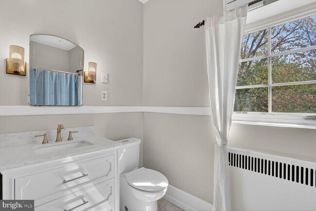 Building Photo - 5553 Little Falls Rd