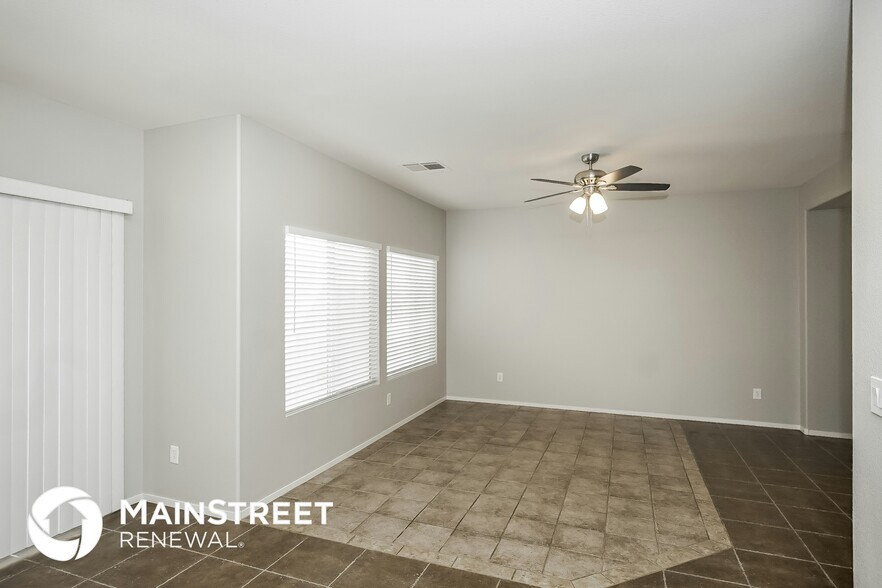 Building Photo - 1154 Shades End Ave