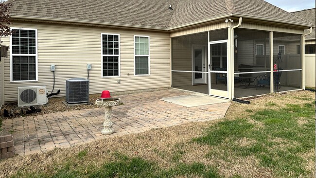 Building Photo - COMING IN June - Large Townhouse in Stonew...