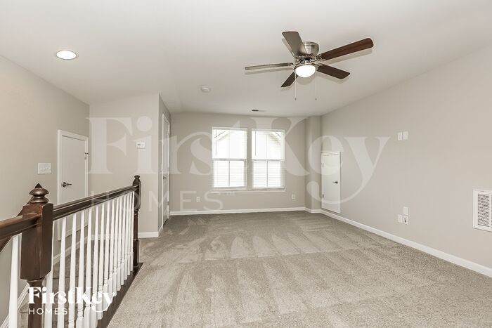 Building Photo - 2800 Goose Creek Ln