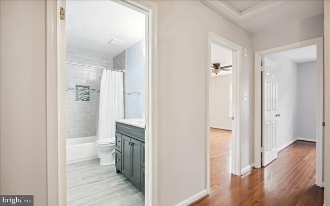 Building Photo - 3970 Burning Bush Ct