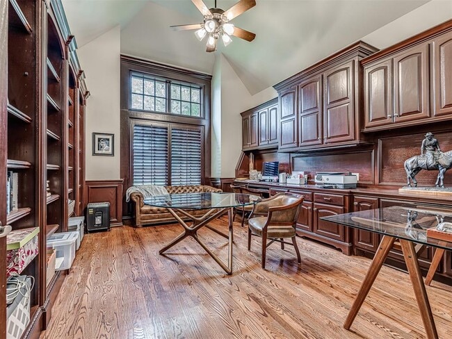 Building Photo - 3309 Shadow Valley Dr