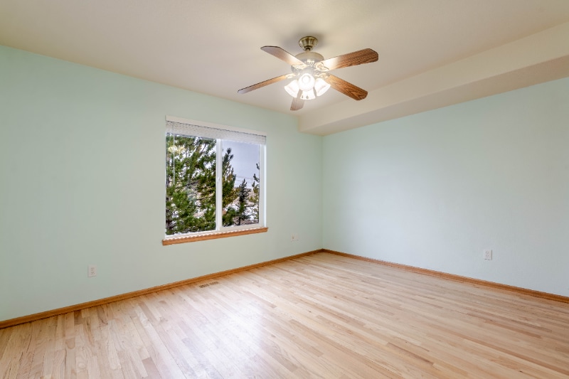 Building Photo - 11960 Conestoga Trail S