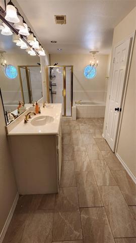 Building Photo - 9439 Blue Jay Way