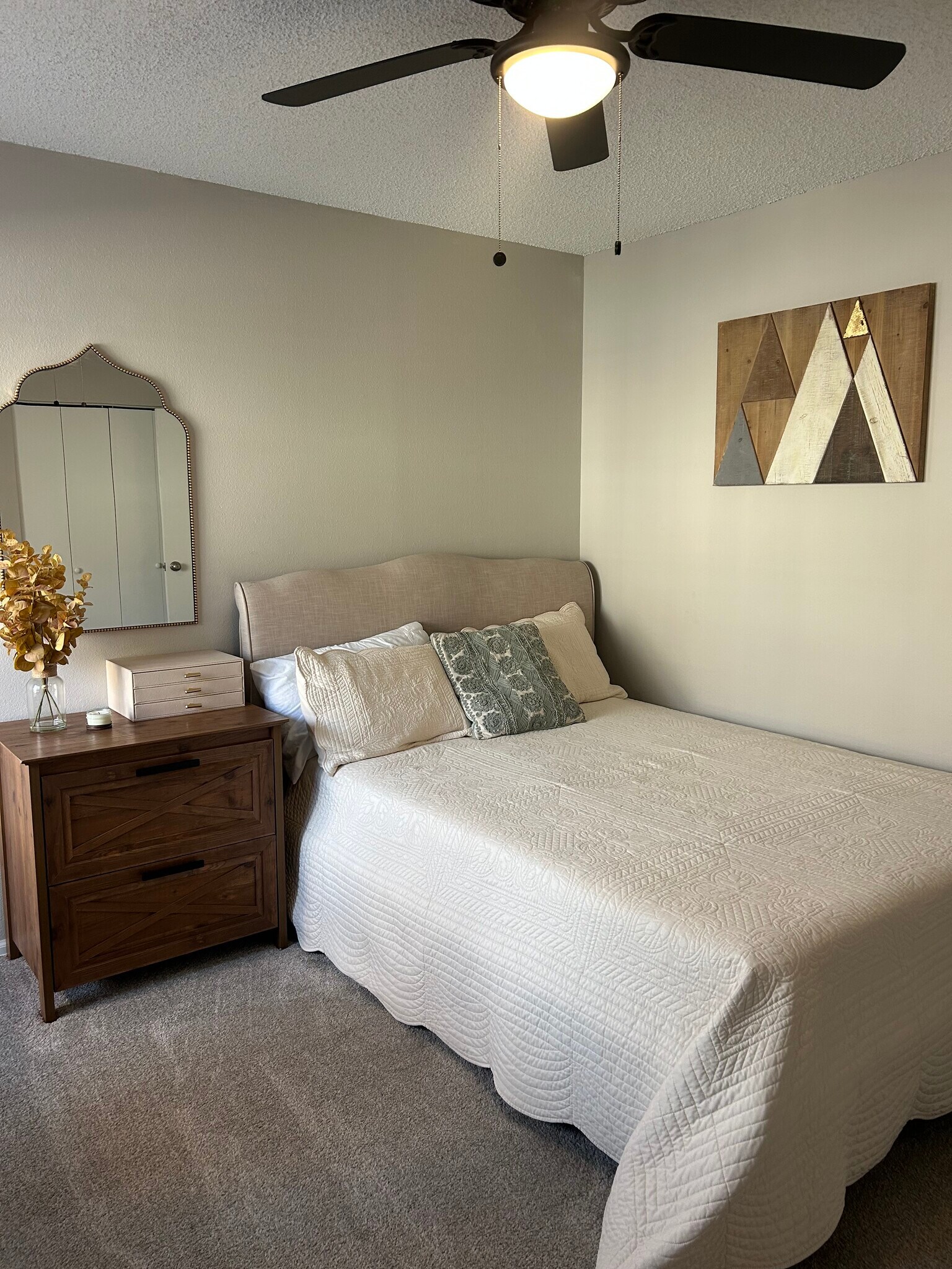 Building Photo - 1818 S Quebec Way