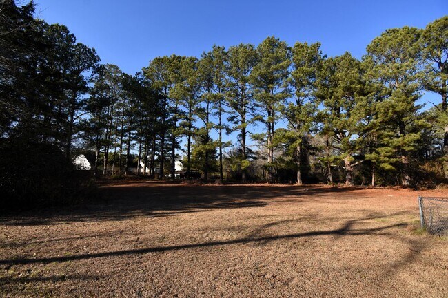 Building Photo - Coming Soon: 3 Bedroom 2.5 Bathroom on Over 2 Acres and Zoned for Horses