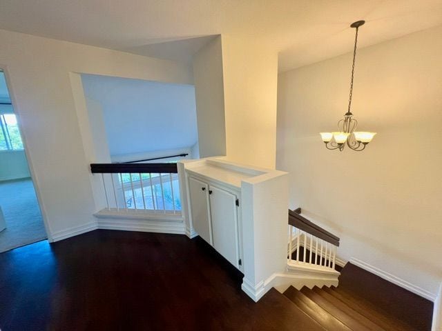 Building Photo - 70 Meadowood