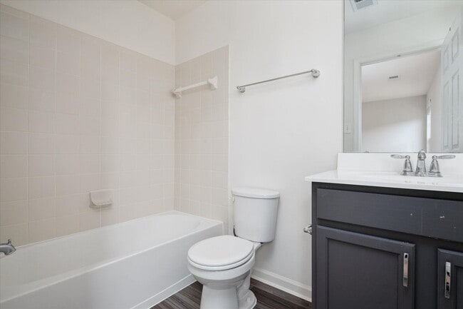 Building Photo - Tanyard Springs Townhome