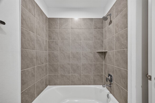 Building Photo - 9721 Chelsea St