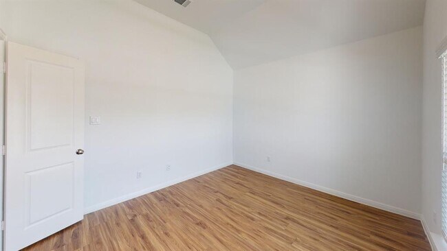 Building Photo - 162 Coronella Dr