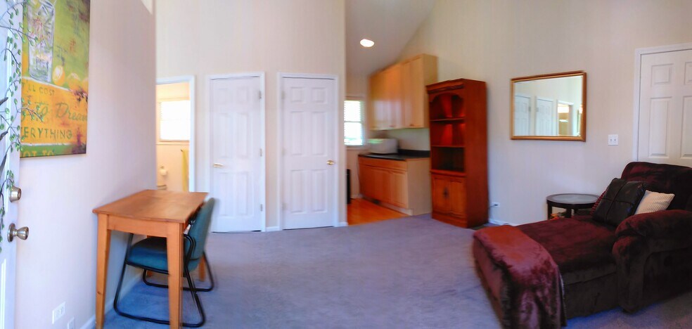 Den and Kithenette - 1834 W Willow Ln