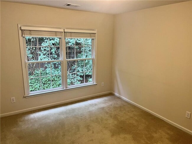 Building Photo - 5080 Avala Park Ln
