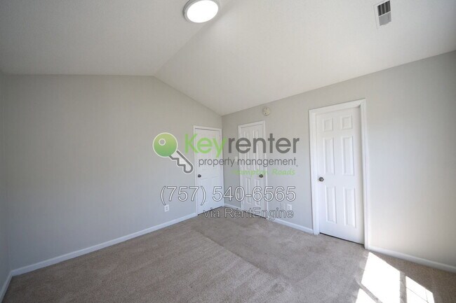 Building Photo - 102 Pelican Cove