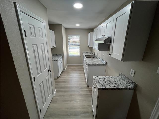 Building Photo - 6524 Treetop Ln