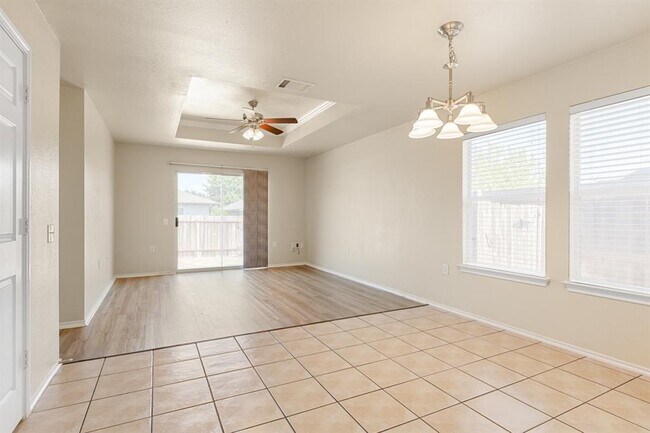 Building Photo - 7400 Cayenne Ln