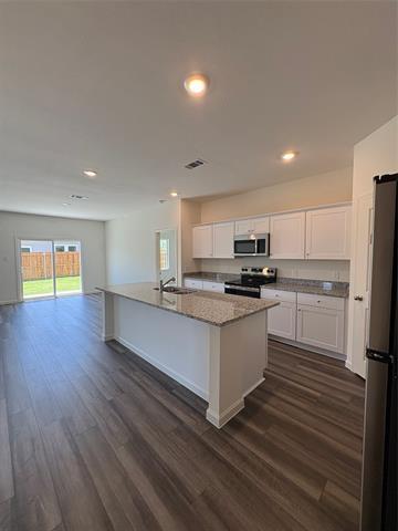 Building Photo - 4929 Redhead Dr