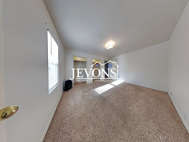 Building Photo - Coming soon! Pet-Friendly 3-Bedroom Home in Naches with Easy Access to Hwy 12