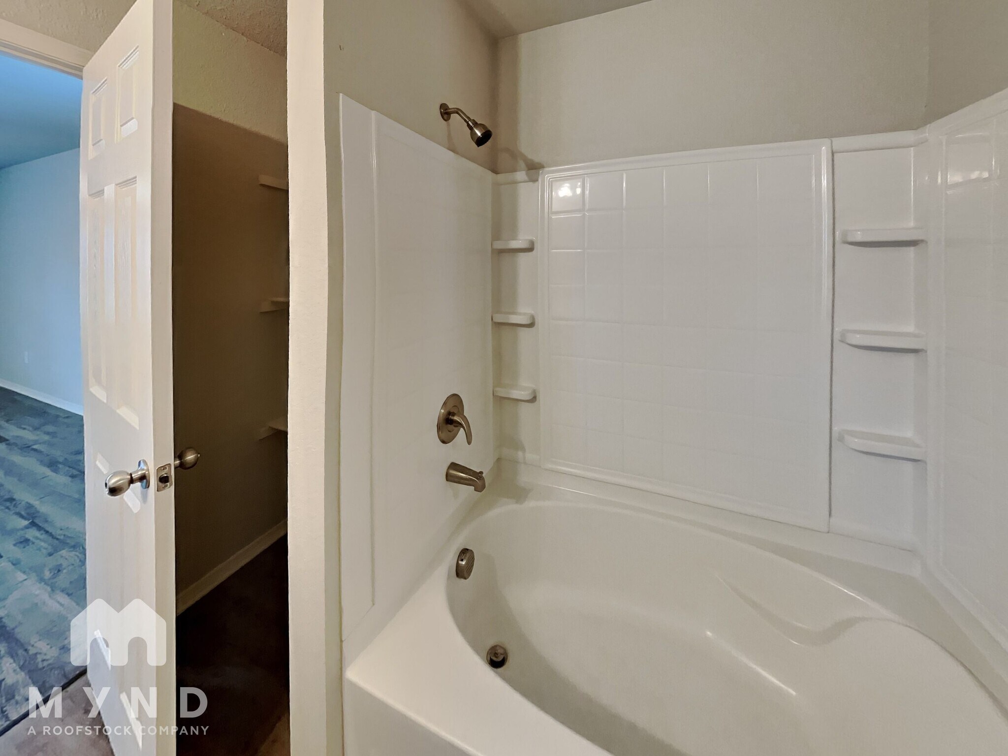 Building Photo - 90 Cedar Creek Cove