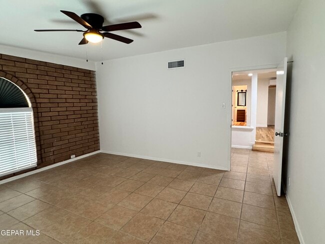 Building Photo - 6209 Airport Rd