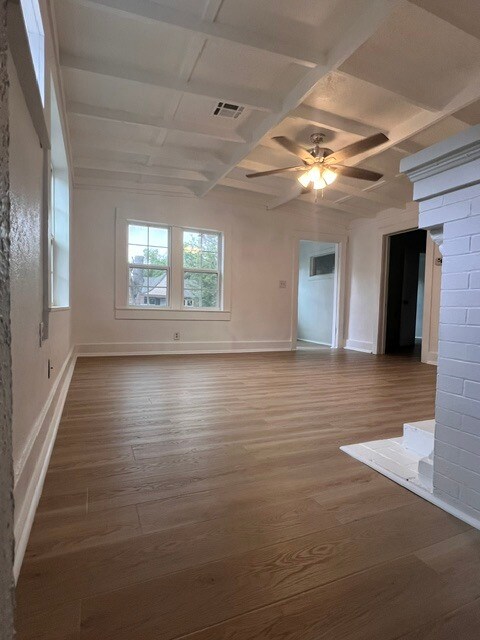 Building Photo - 1004 NW 31st St