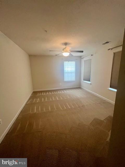 Building Photo - 45570 Havenridge St