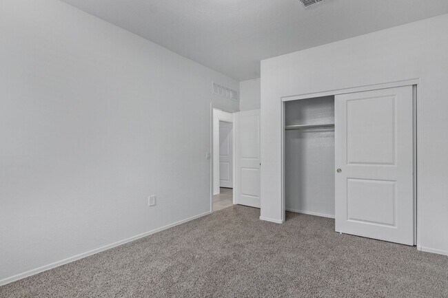 Building Photo - Beautiful 5-Bed Dream Home in The Village at Copper Basin