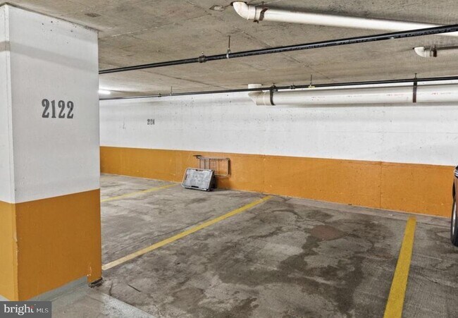 Building Photo - 1276 N Wayne St