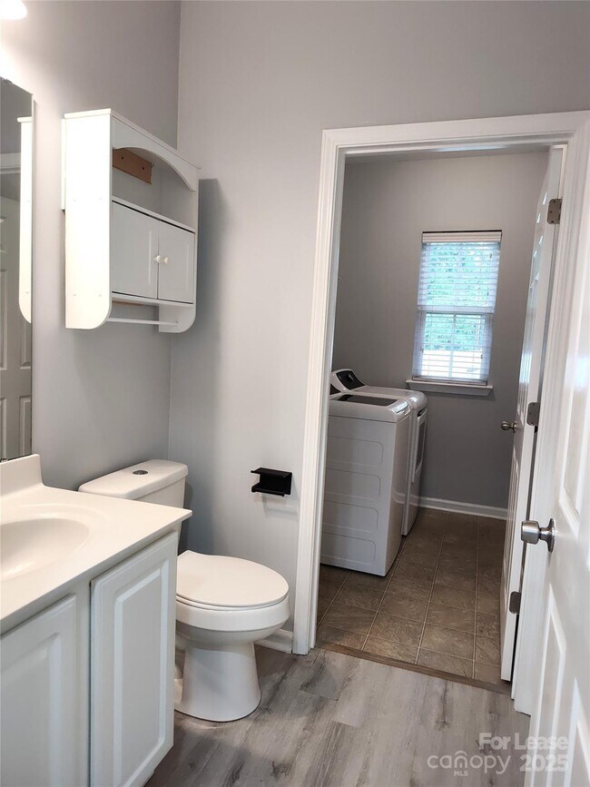 Building Photo - 469 Laurel Fork Dr