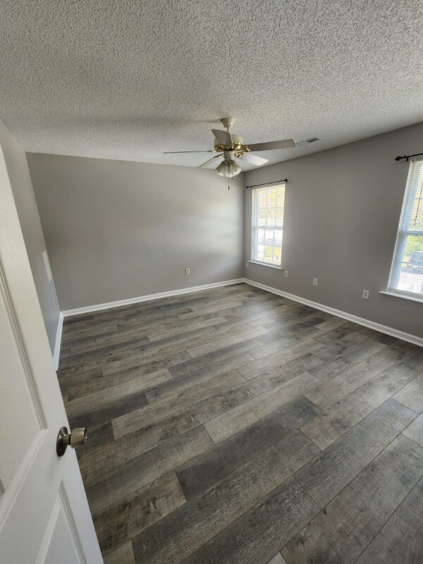 Building Photo - 2407 James St