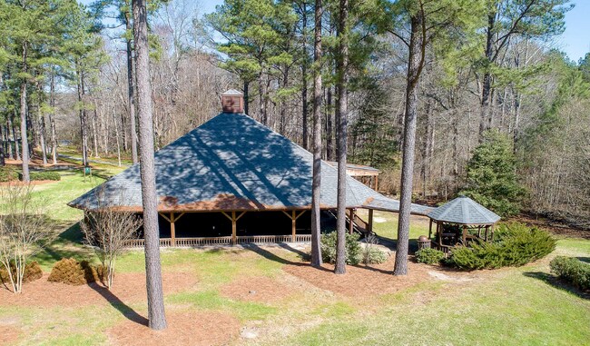 Building Photo - Resort Living. Fort Bragg Close. This is the One.