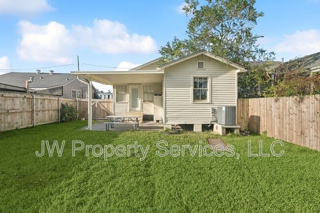 Building Photo - 317 Ocean Ave