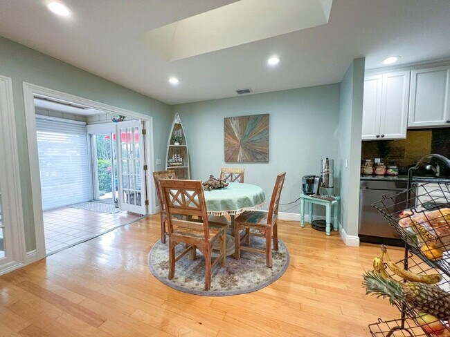 Building Photo - Palm City Home with Dock and Lift