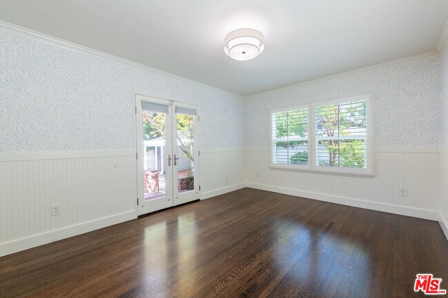 Building Photo - 11350 Albata St