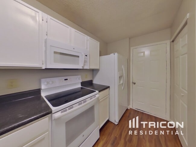 Building Photo - 6545 Black Antler Dr