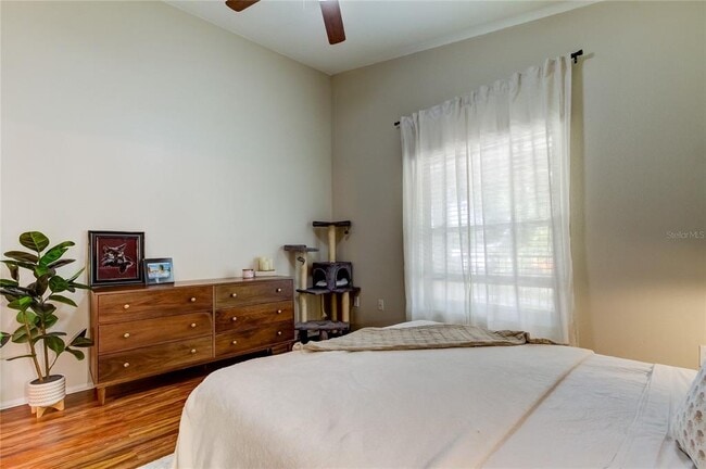 Building Photo - 7214 S De Soto St