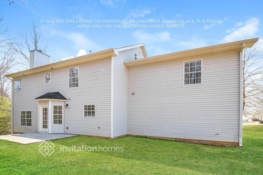 Building Photo - 721 White Dove Dr