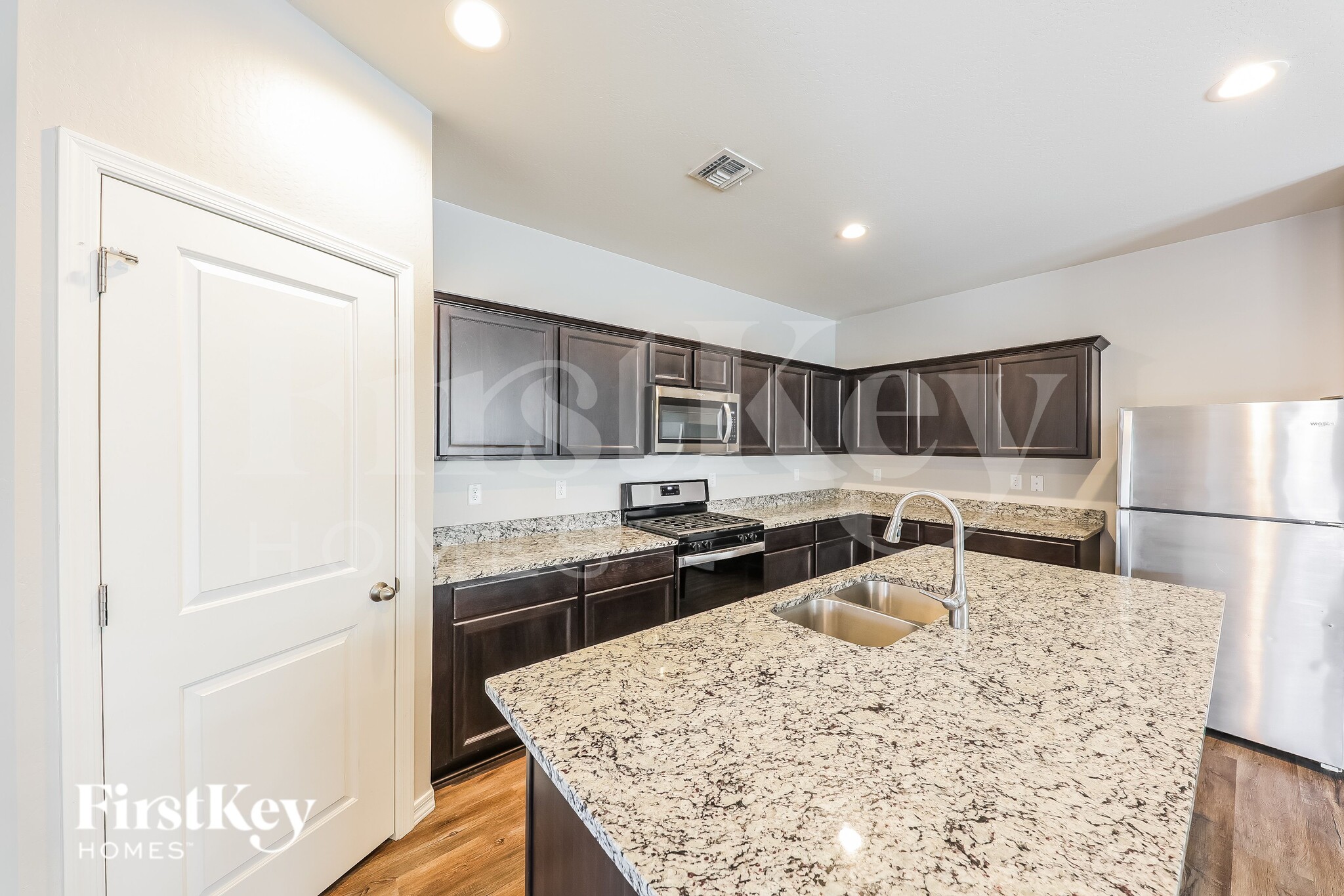 Building Photo - 222 N 199th Ln